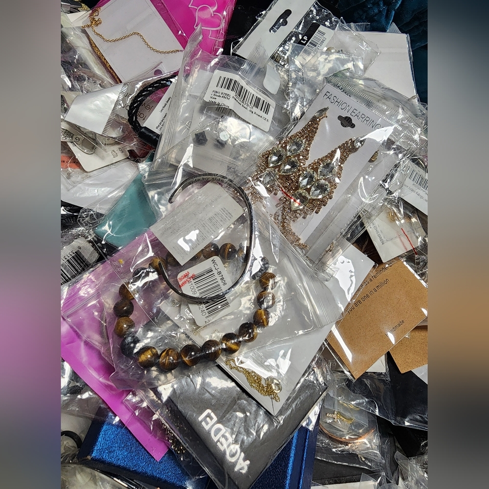 Jewelry Reseller Box 50 Piece Mystery Box Additional Empty Box Bonus - Picture 12 of 17